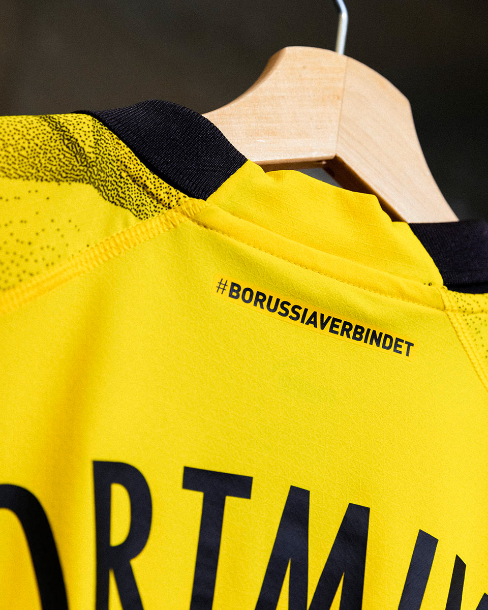 Áo Đấu Giải Cúp Của Borussia Dortmund Cho Mùa Giải 2023-24