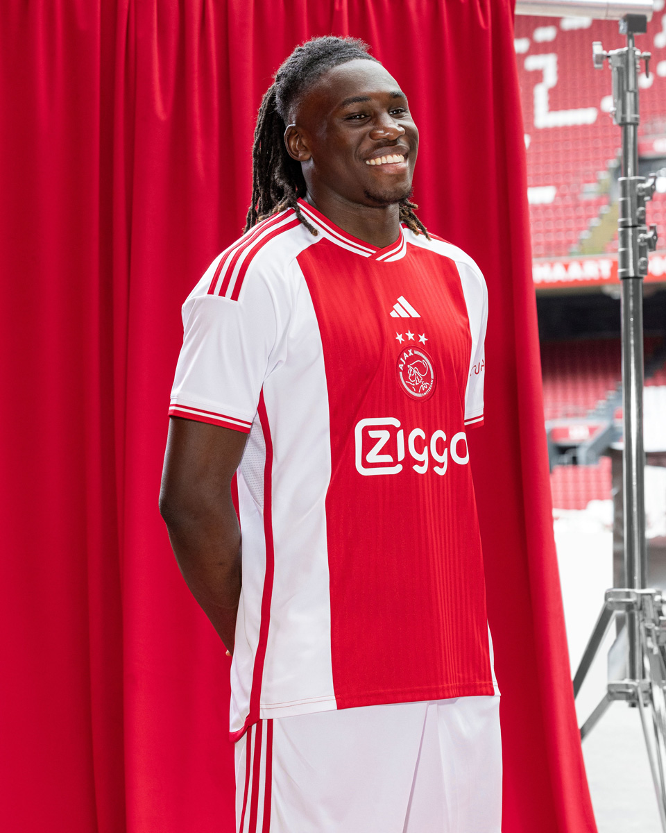Áo Đấu Sân Nhà Của Ajax 2023-24