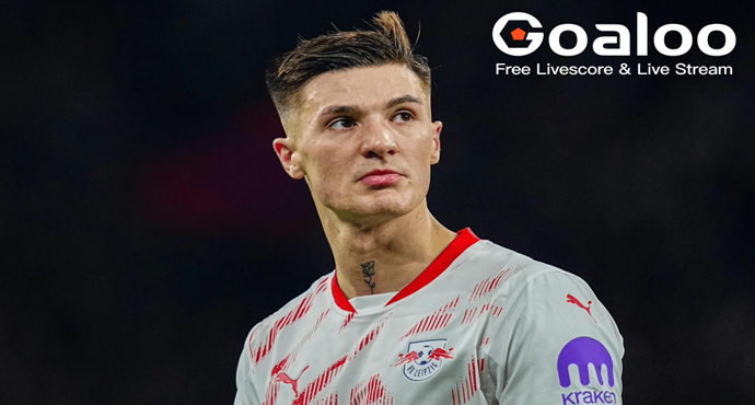 Manchester United's Striker Search: Updates on Šeško and Ekitiqué