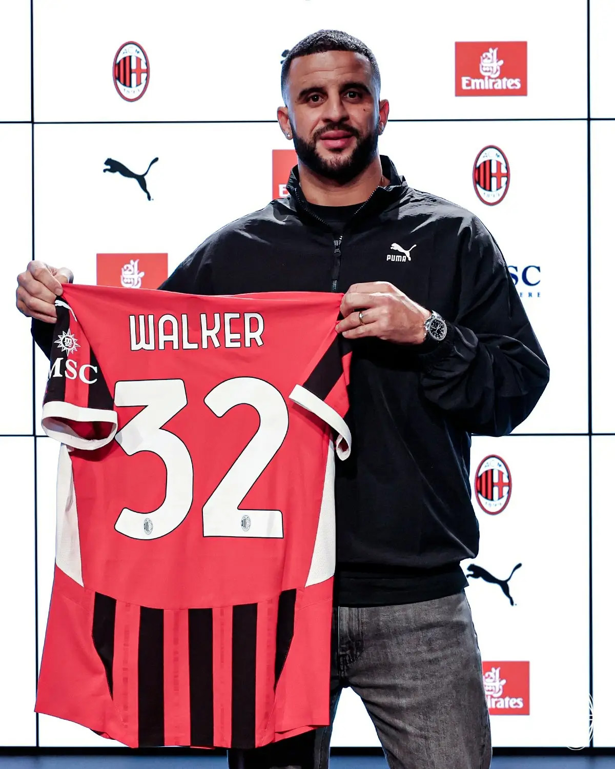 AC Milan: Đội trưởng Man City Kyle Walker gia nhập Milan theo dạng cho mượn