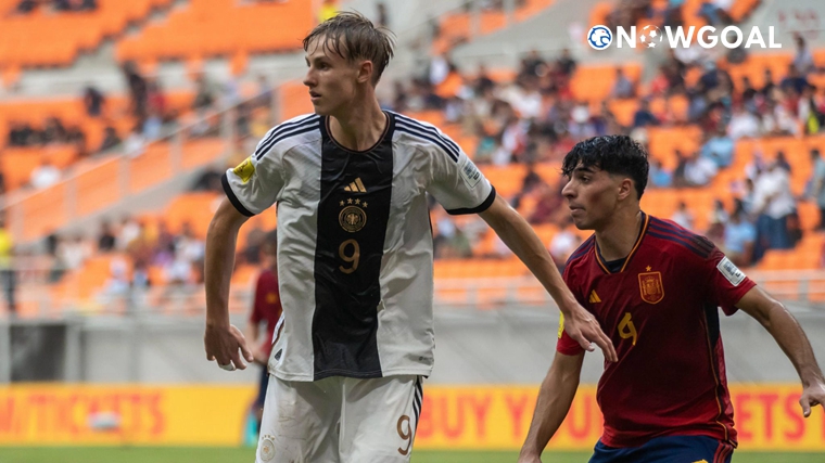 Arsenal and Chelsea send scouts to watch Max Moerstedt