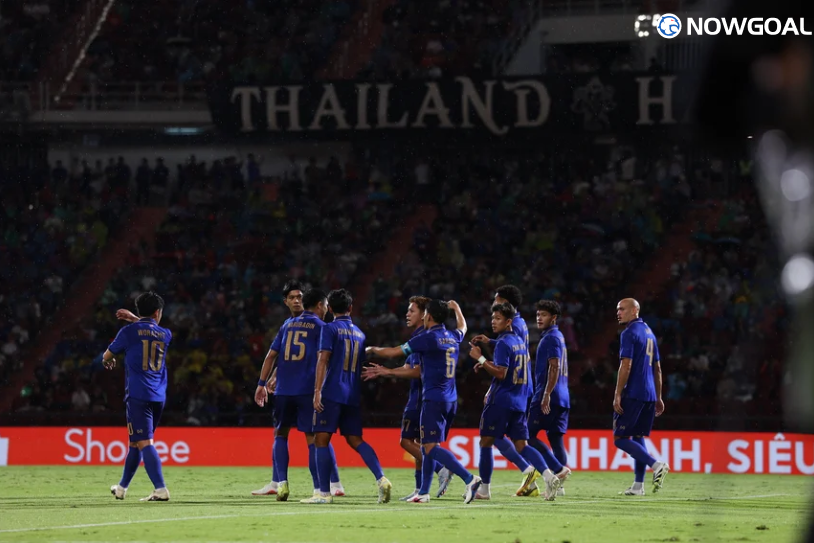 HUDSON FOCUSED ONLY ON FIRST LEG AS THAIS PREPARE FOR SINGAPORE SHOWDOWN