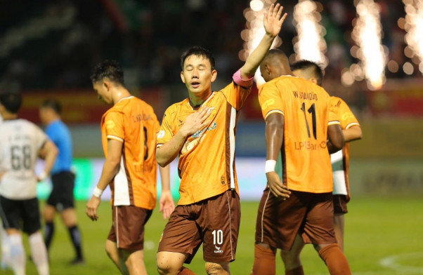 Minh Vương trả lời về tin đồn rời HAGL