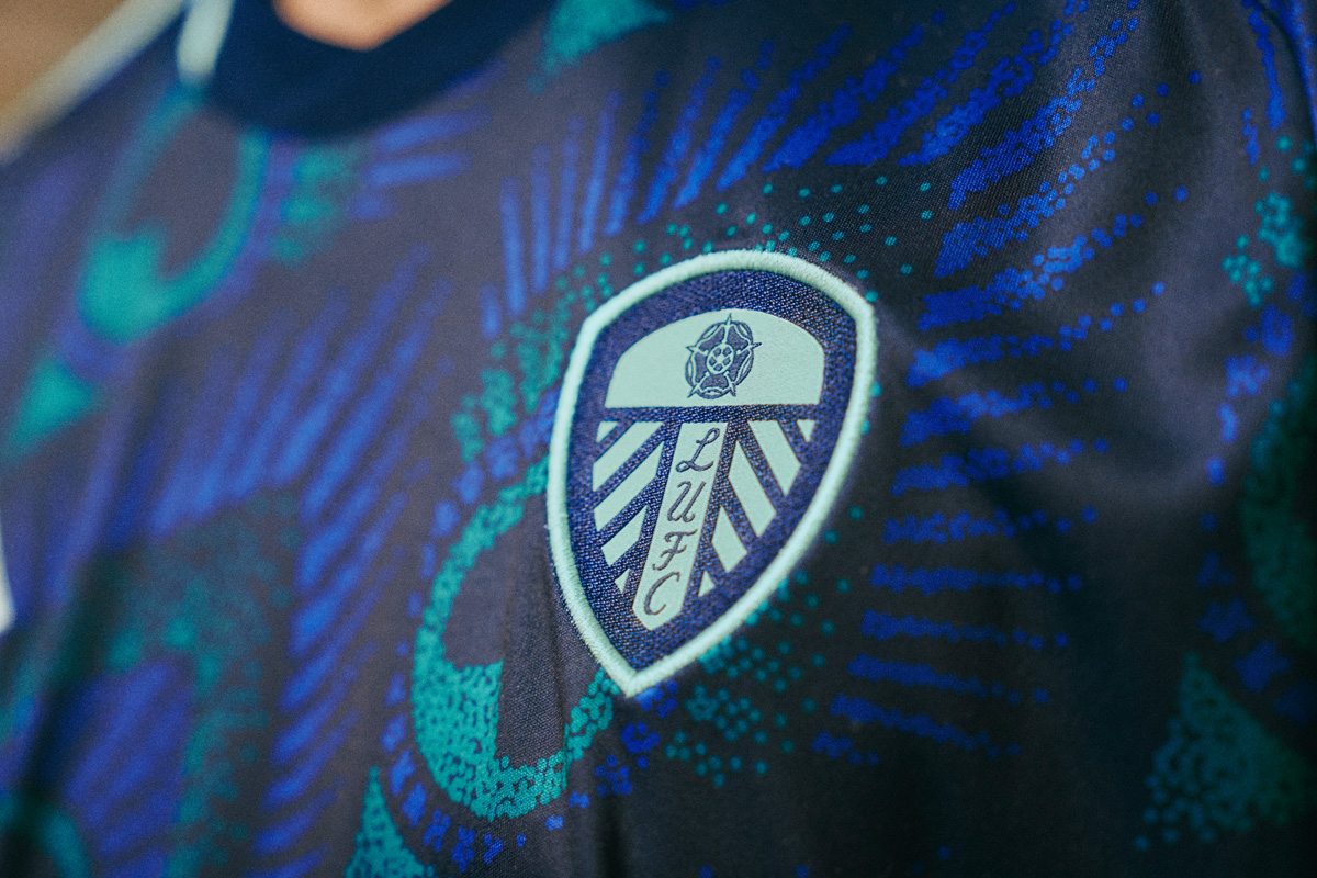 Áo Đấu Sân khách Của Leeds United 2023-24