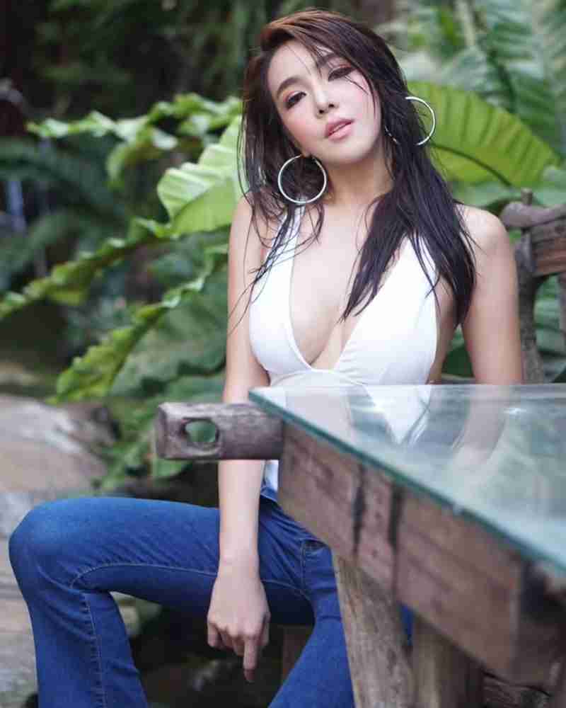นุ่มนิ่ม อิสรีย์ นางแบบสาว ที่โดนพระเอกดังทักแชตจีบ