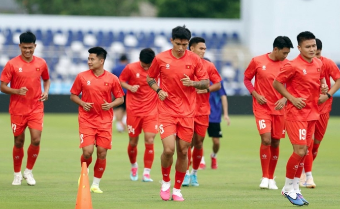 Vietnam Get Accustomed to Thai Pitch, Ready for ASEAN Cup 2026 Opener
