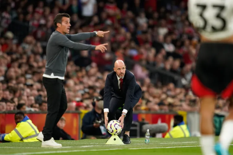 Zirkzee's Late Strike Secures Unconvincing Win for Man Utd