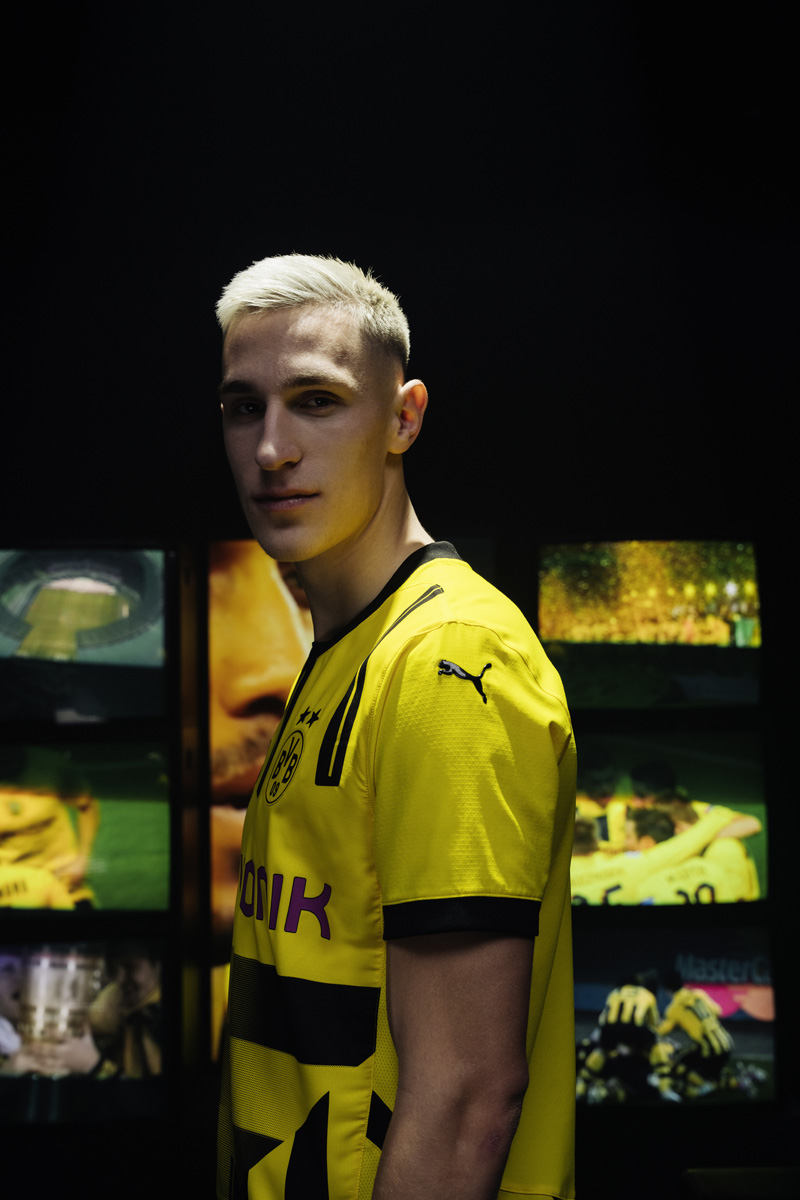 Áo đấu giải Cúp Borussia Dortmund 2024-25