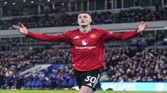 Sesko khen ngợi Bruno Fernandes: Xứng đáng là Cầu thủ xuất sắc nhất Ngoại hạng Anh, tôi muốn giành danh hiệu cùng Manchester United