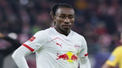 Lời to! RB Leipzig mua Diomandé giá 20 triệu, sau 1 năm bán cho Real với giá 140 triệu