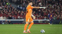 Sport: gia nhập Barca, độ nổi tiếng tăng cao nhưng Joan Garcia vẫn sống kín tiếng