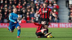 Cook: Có lý do Arsenal đang dẫn đầu bảng; chúng ta cần phải đạt phong độ cao nhất để cạnh tranh