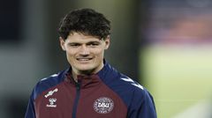 Nørgaard cân nhắc chia tay ĐTQG: Lỡ World Cup đầy cay đắng, Đan Mạch vẫn còn tương lai sáng