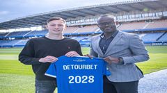 Manchester City đã ký hợp đồng với tiền đạo 19 tuổi De Tobert của Troyes với giá 25 triệu euro và cho Monaco mượn