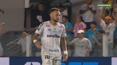 Neymar kiến tạo đẳng cấp nhưng không ăn mừng, đồng đội chỉ tay tri ân gây chú ý