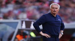 AS: Real Madrid đã thông báo cho Mourinho chi tiết về cuộc xung đột nội bộ và tin rằng ông là ứng cử viên tốt nhất để cải tổ phòng thay đồ