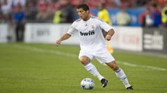 Vinicius bị CĐV Real Madrid la ó? Lời chia sẻ đáng suy ngẫm của Cristiano Ronaldo