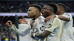 TA: Mourinho vẫn còn bài để chơi, nhưng gia hạn Vinícius có thể là cơ hội bị bỏ lỡ để tái cân bằng đội hình