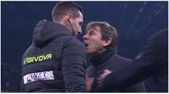 Báo Ý: Conte nhận thẻ đỏ, chỉ trích trọng tài và cho rằng quyết định đáng xấu hổ