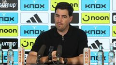 Nevin: Liverpool thiếu sáng tạo, trông không giống đội top 4 Premier League