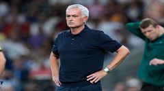 Cadena SER: Mourinho nhậm chức 5 tháng, bầu không khí phòng thay đồ của Real Madrid vẫn chưa được cải thiện