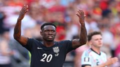 Thất bại toàn tập! Monaco hối hận không bán Camara, rồi cũng chẳng bán được Balogun