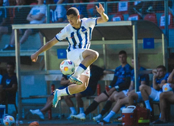 Cầu thủ Việt kiều được AC Milan hỏi mua với giá 500 tỷ