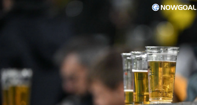 Dortmund's 'Beer Engine': Fans Consume Over 60,000 Litres of Beer Per Match at Signal Iduna Park