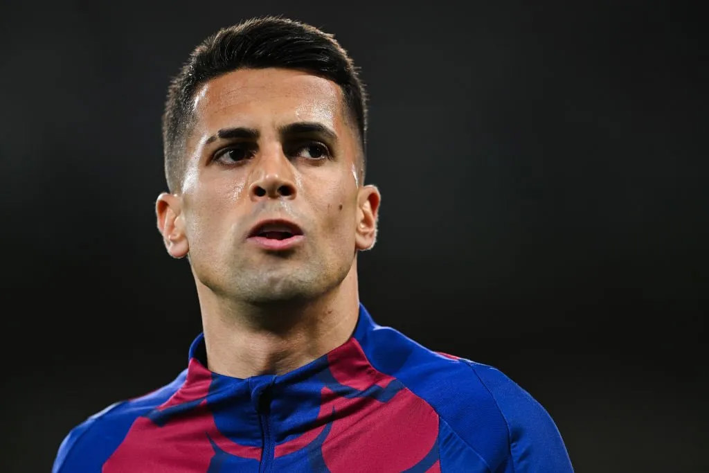 Romano: Al Hilal đang chờ sự quyết định của Cancelo, một thỏa thuận đã đạt được giữa các câu lạc bộ