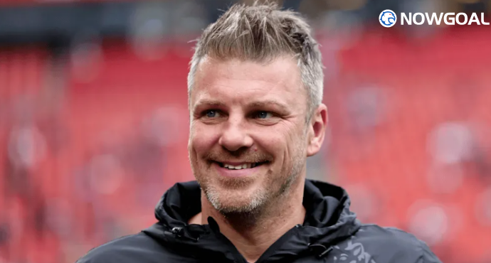 Koln Boss Kwasniok Hails Kompany and Undefeated Bayern: 'They Are Nearly Unbeatable'