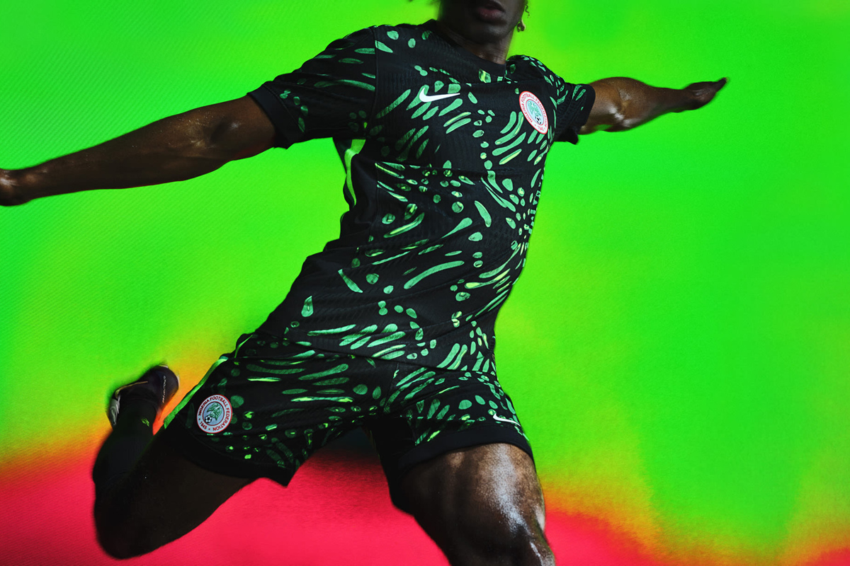 Áo đấu sân nhà và sân khách của TĐQG Nigeria mùa giải 2024-25
