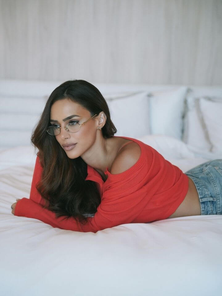 Bạn gái của Hummels khoe ảnh khí chất xinh đẹp, Georgina và Ronaldo thể hiện tình cảm