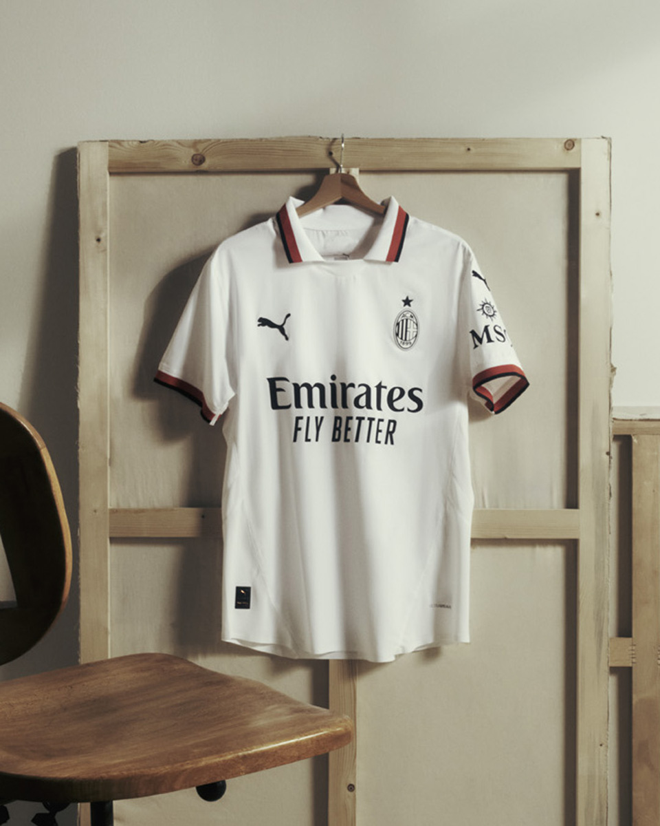 ​Áo đấu sân khách AC Milan cho mùa giải 2024-25