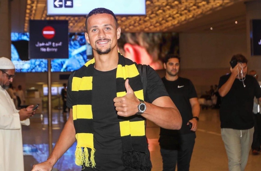 Former Italian international Luiz Felipe is close to terminating his contract with Al-Ittihad
