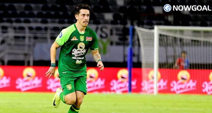 Persebaya Lose Key Playmaker Rivera After Disciplinary Ban and Fine