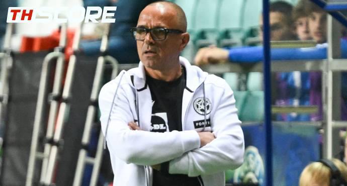 คัลโซน่ารับสภาพ สโลวาเกียต้านอินทรีเหล็กไม่ไหว ลั่นสู้ต่อเพลย์ออฟ