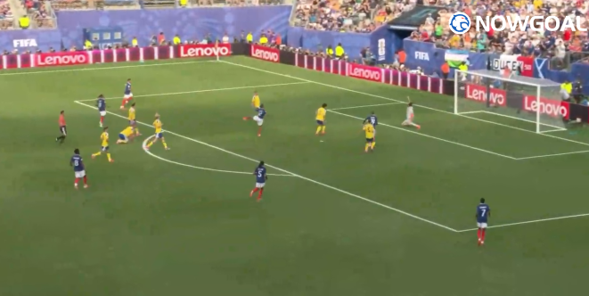 France secured a 3–0 victory over Sweden to advance to the Round of 16