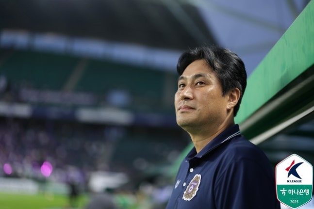 '2연패' 안양 vs '2연승' 포항, 선발 라인업 공개...모따-마테우스vs홍윤상-이호재