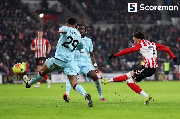 선덜랜드, 시작부터 끝까지 번리 압도 3-0 완승...8위 도약