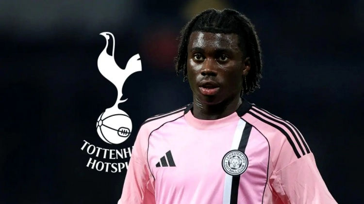 Mới 16 tuổi! Truyền thông Anh: Tottenham đẩy mạnh cuộc đua giành chữ ký cầu thủ chạy cánh Jeremy Monga của Leicester