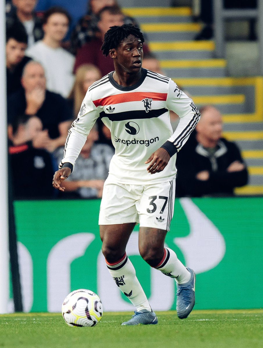 Manchester United Optimistic About Kobbie Mainoo's Contract Extension