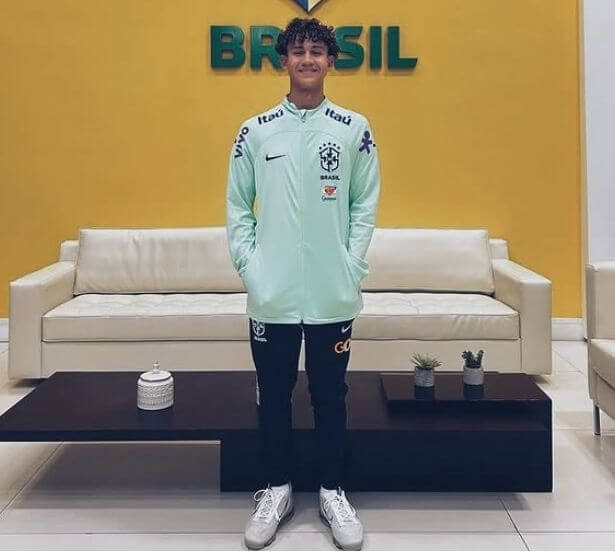 Barca chú ý đến sao trẻ 16 tuổi của Brazil, Gustavo Zabarelli