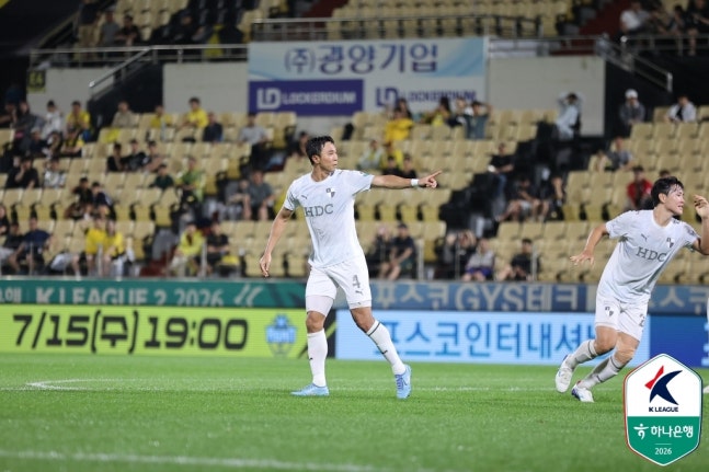K리그2 부산, 전남 원정서 극적 무승부…수원에 1점 앞선 선두