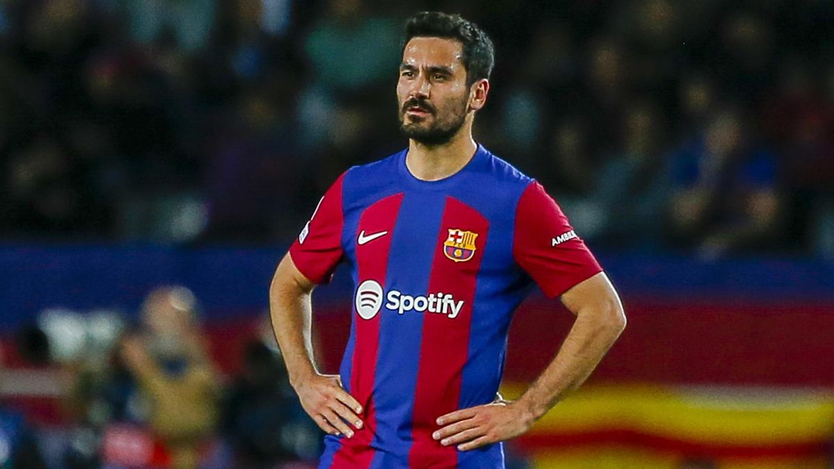 Vì sao Gundogan từ chối mọi giao kèo để ở lại Barcelona?