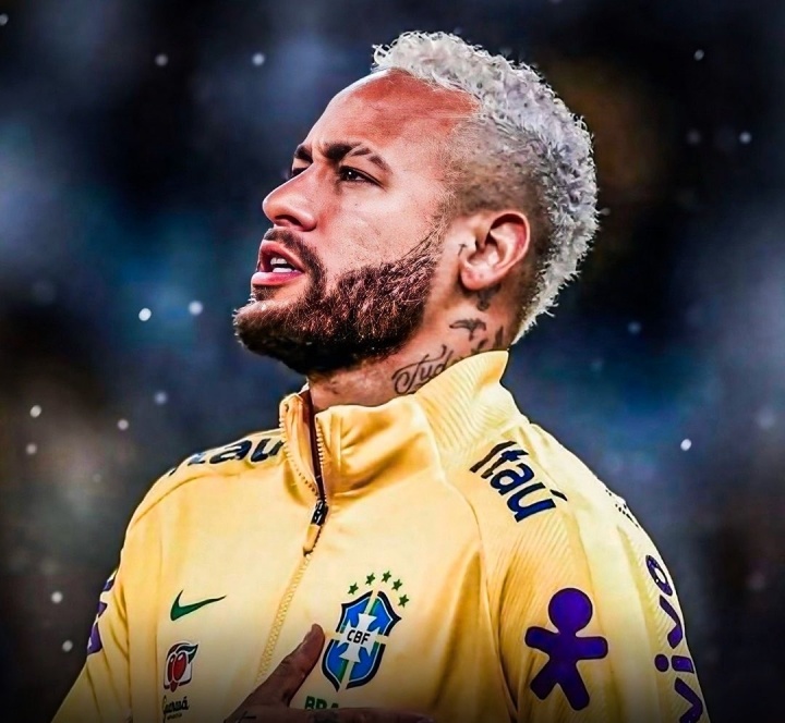Neymar đã được điền tên vào đội hình sơ bộ của Brazil， việc cậu ấy có thể đến Mỹ/bán đảo Canada hay không sẽ được quyết định vào tuần tới