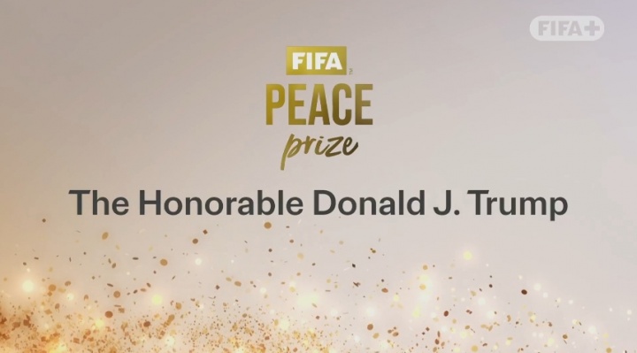 ​ฟีฟ่าประกาศมอบ 'รางวัลสันติภาพ' ครั้งแรกให้ ปธน. ทรัมป์