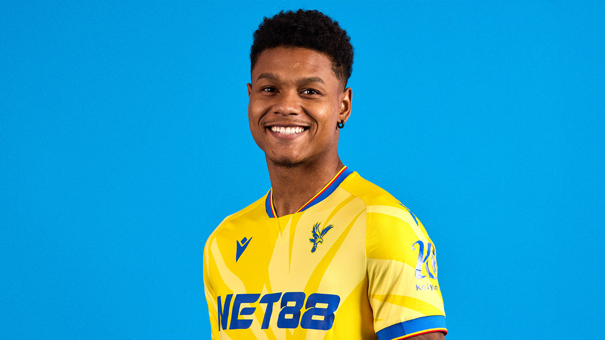 Áo đấu sân khách Crystal Palace cho mùa giải 2024-25