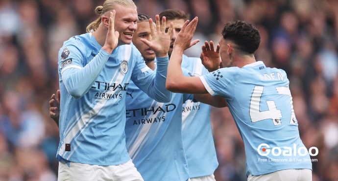 Manchester City Triumph Over Villarreal in Champions League Clash