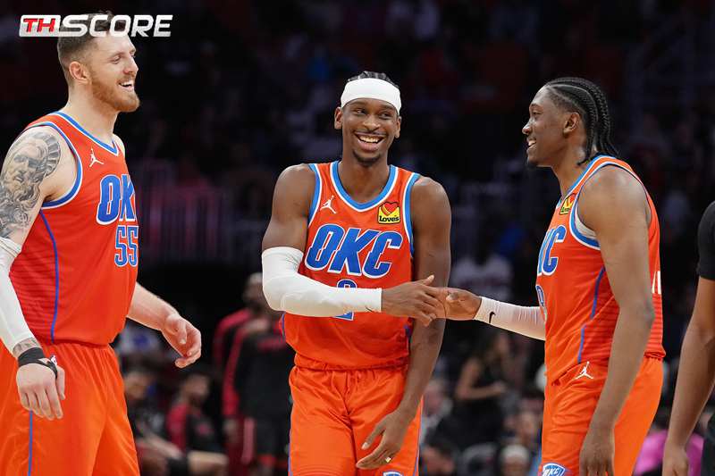 พลังรบ NBA: โอเคซี ทะยานขึ้นอันดับ 1