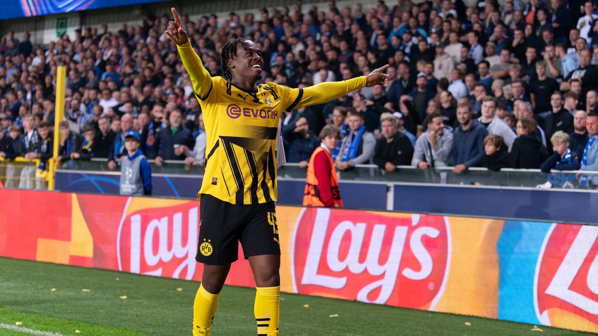 Kết quả Cúp C1: Club Brugge 0-3 Borussia Dortmund